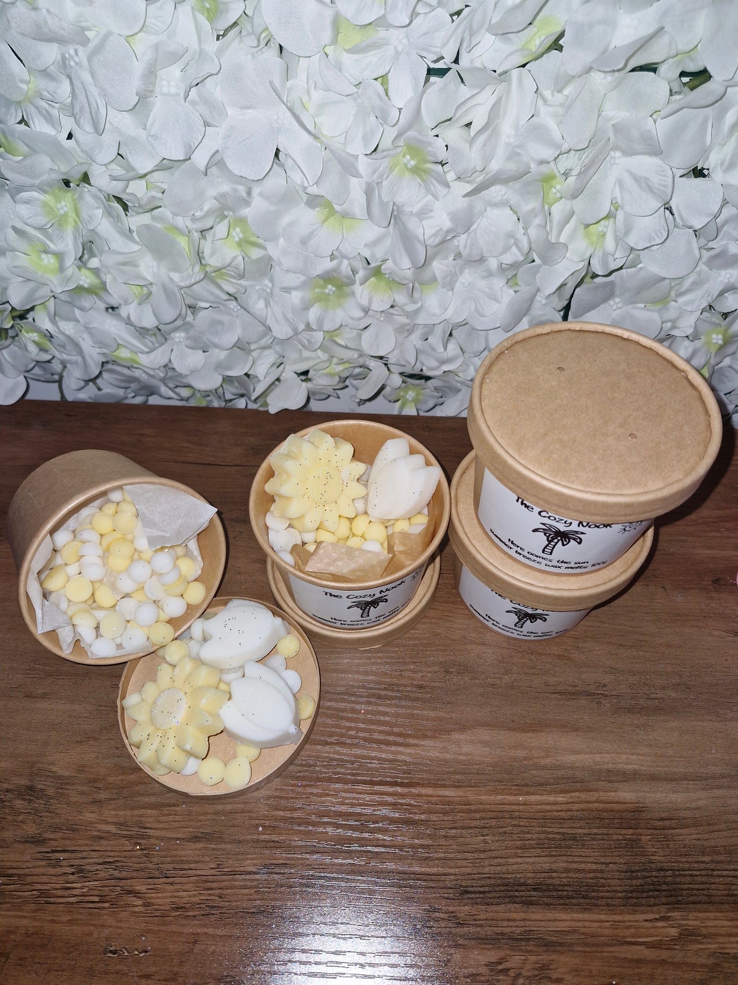 Here comes the sun wax melt tub scented in summer breeze